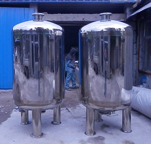 不銹鋼機(jī)械過(guò)濾器直徑1500